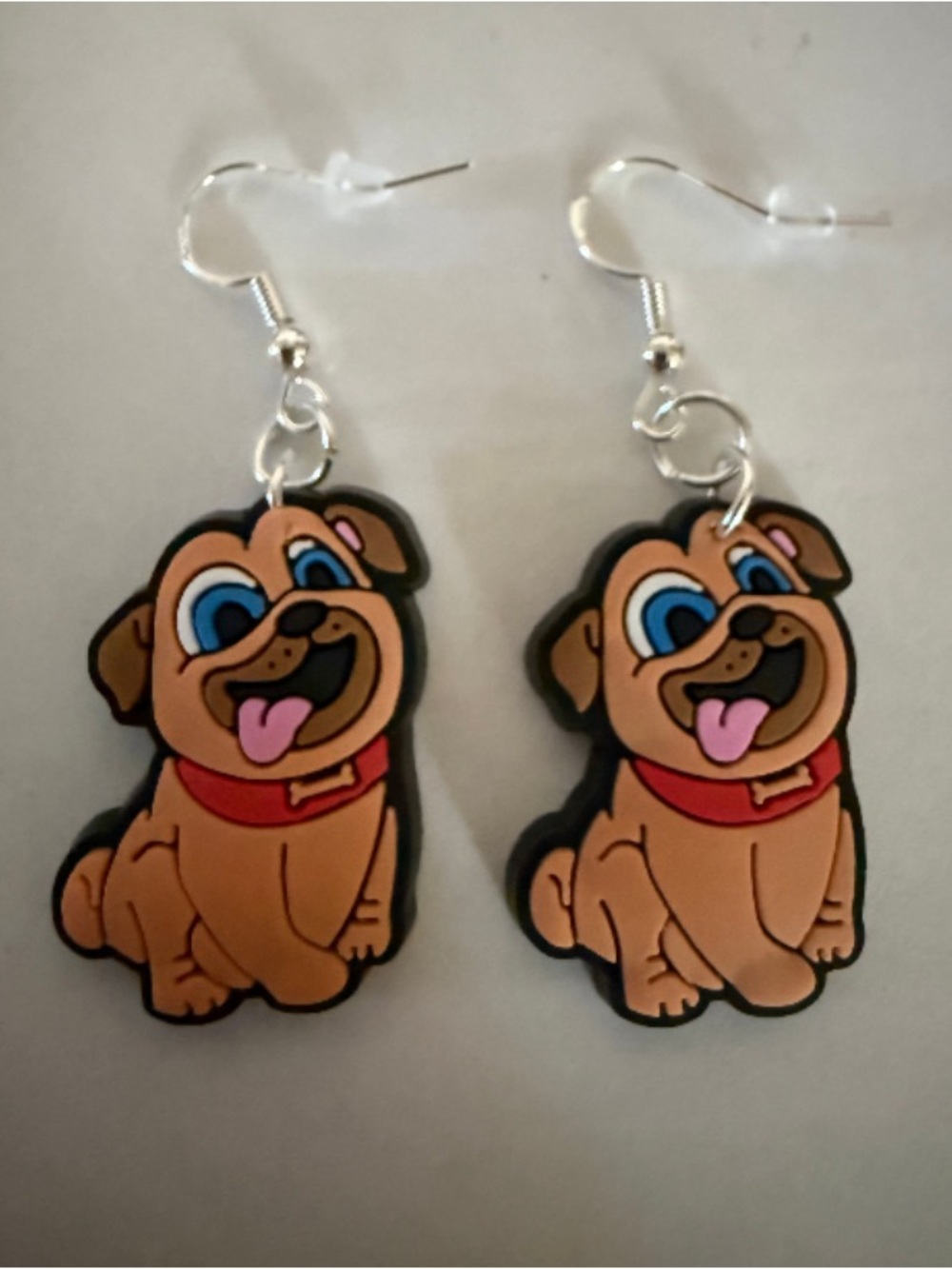 Dog charm earrings
SKU2546